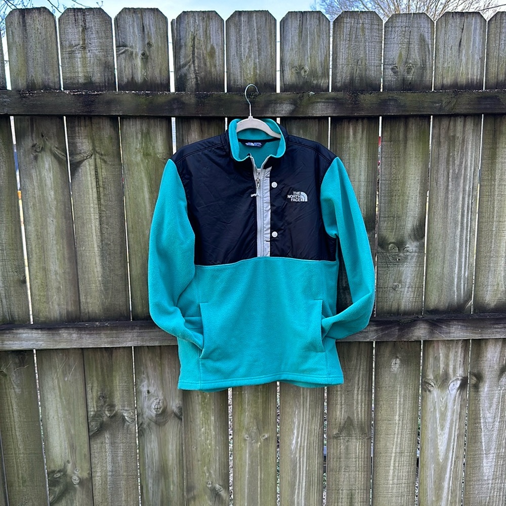 The North Face men’s pull over fleece jacket